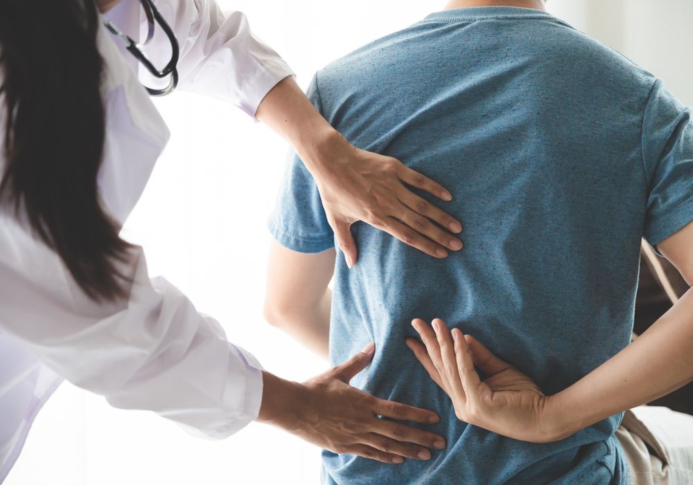 5 Signs It's Time to Visit a Chiropractor for Back Pain Relief