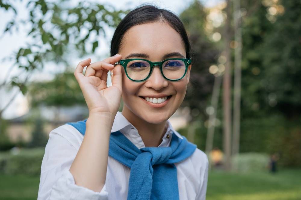 Picking the Perfect Pair of Glasses