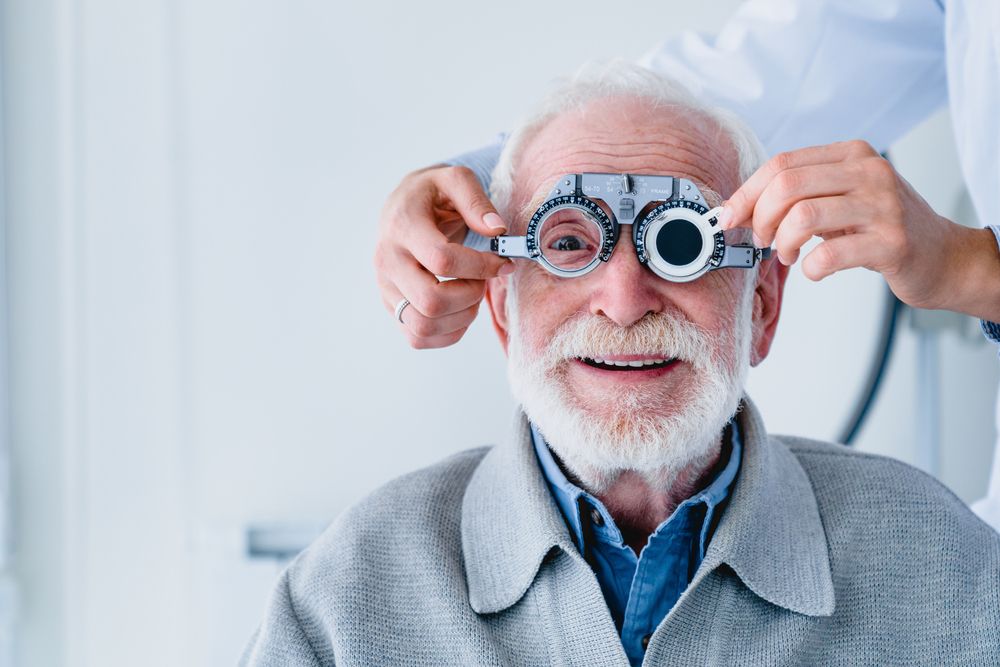 causes of cataracts