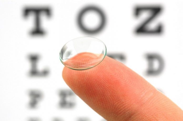 Contact Lens Health Week in August