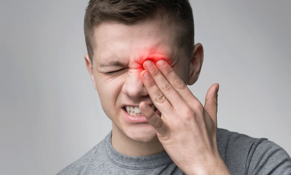 Symptoms of a Foreign Body in the Eye: Pain, Irritation, Redness, and MoreSymptoms of a Foreign Body in the Eye: Pain, Irritation, Redness, and More