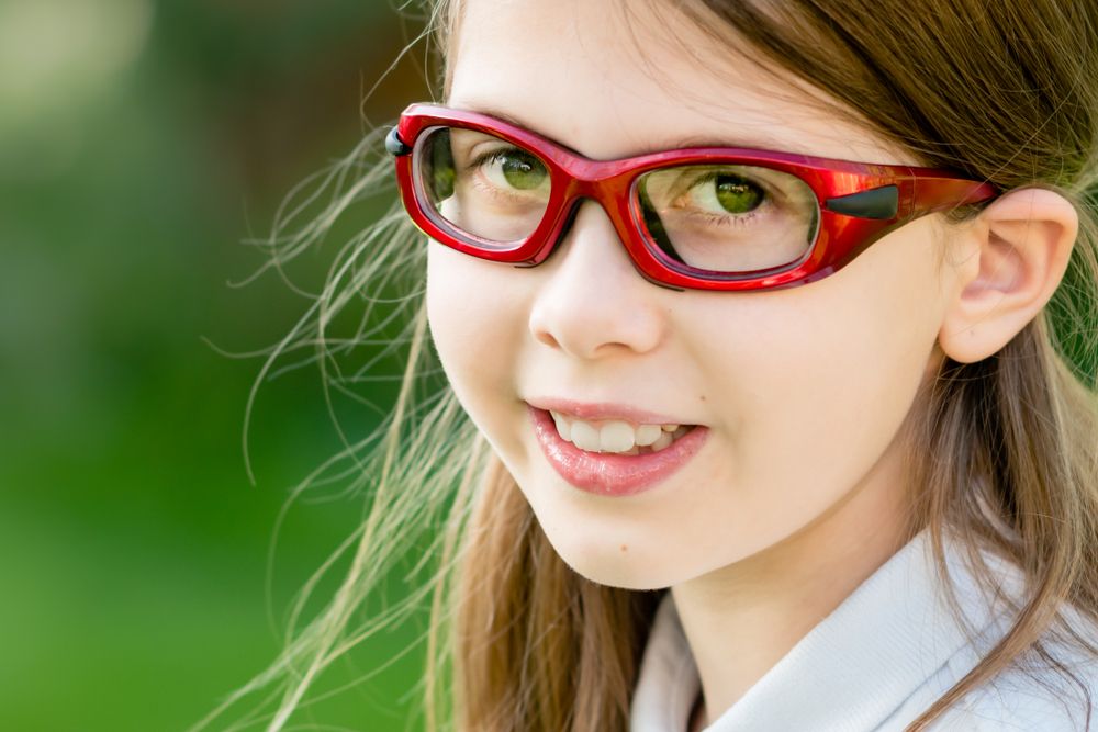 How to Protect Your Kid's Eyesight While Playing Sports