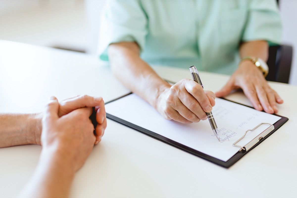 Top 8 Questions To Ask Your Bariatric Surgeon