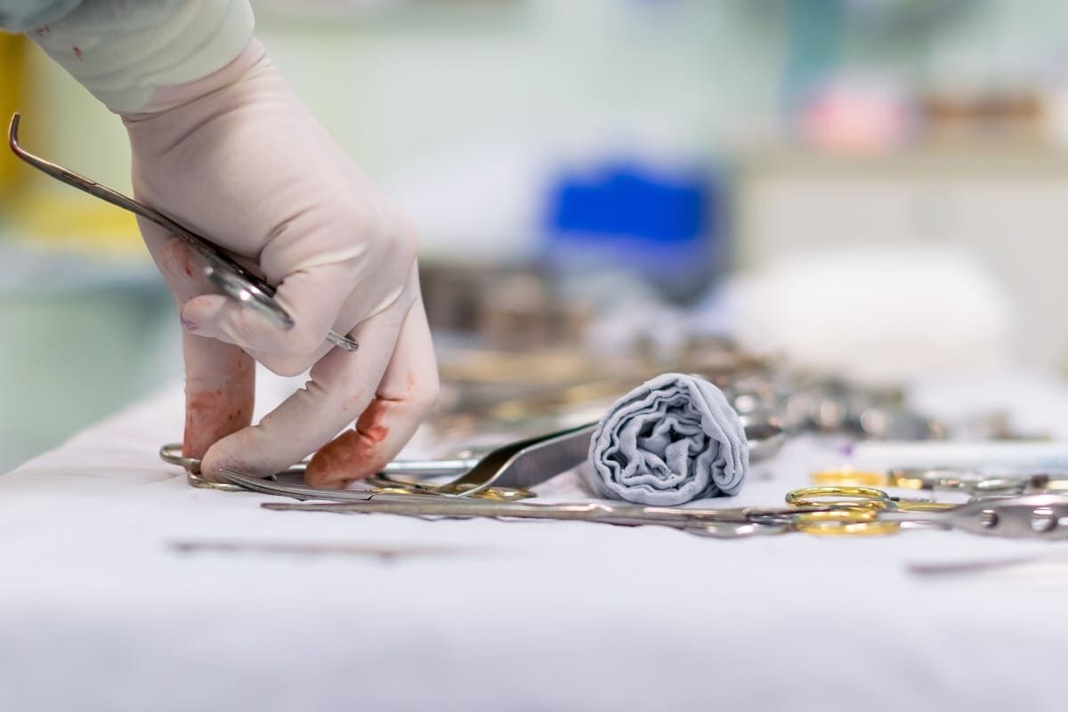 What Is the Recovery Period After Laproscopic Surgery? 