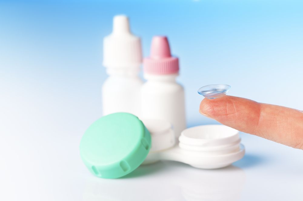 Contact Lens Care and Hygiene: Best Practices for Healthy Eyes