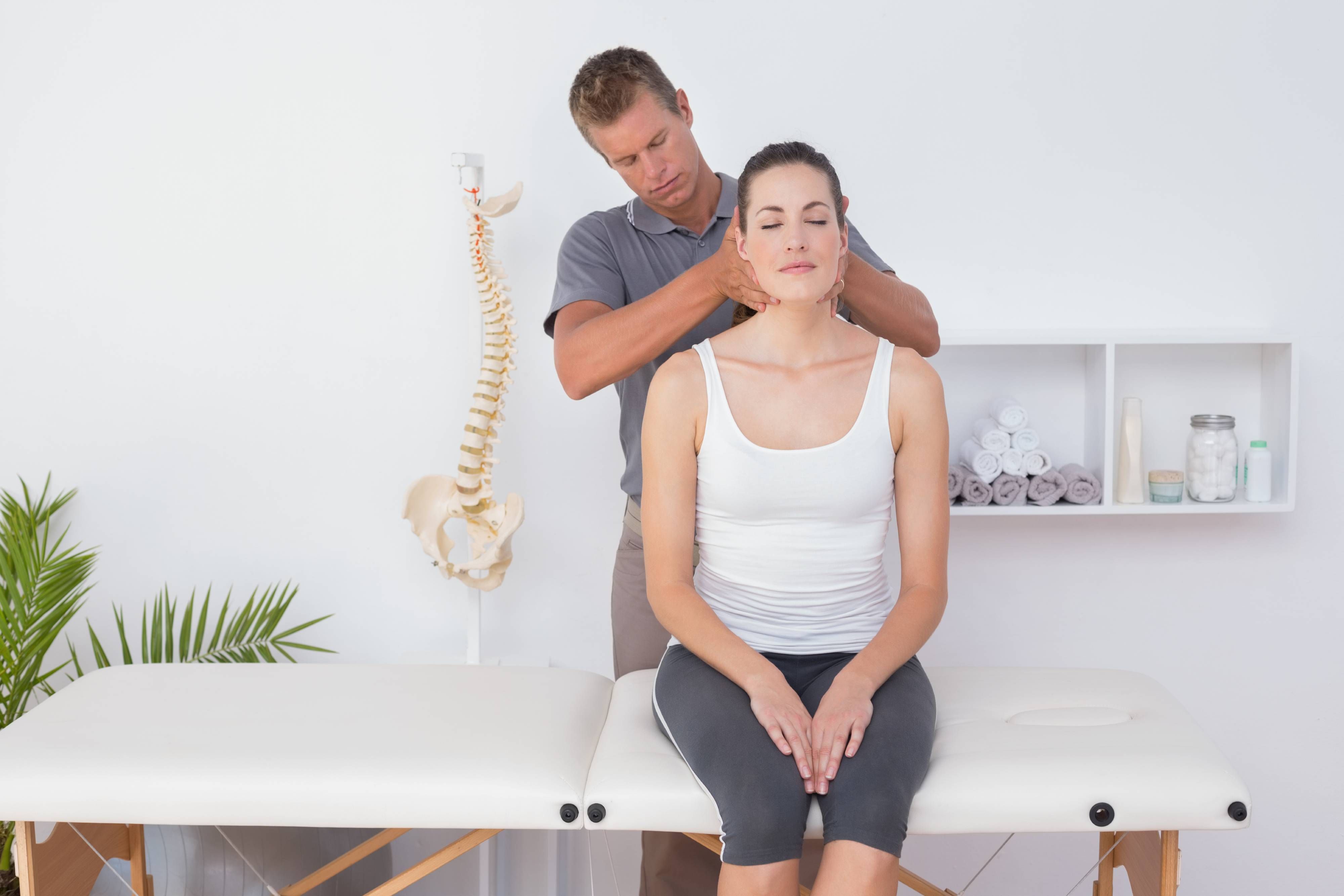 Relieving Neck Pain with Chiropractic Care