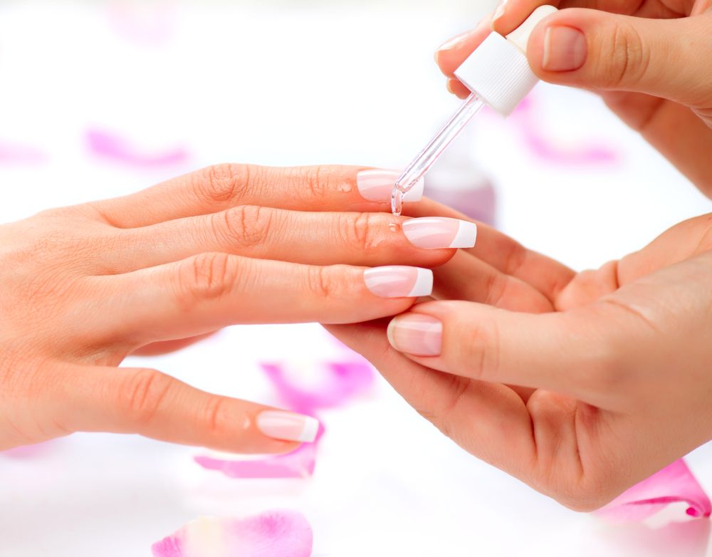 The Ultimate Manicure Checklist: Preparing for a Perfect Nail Appointment