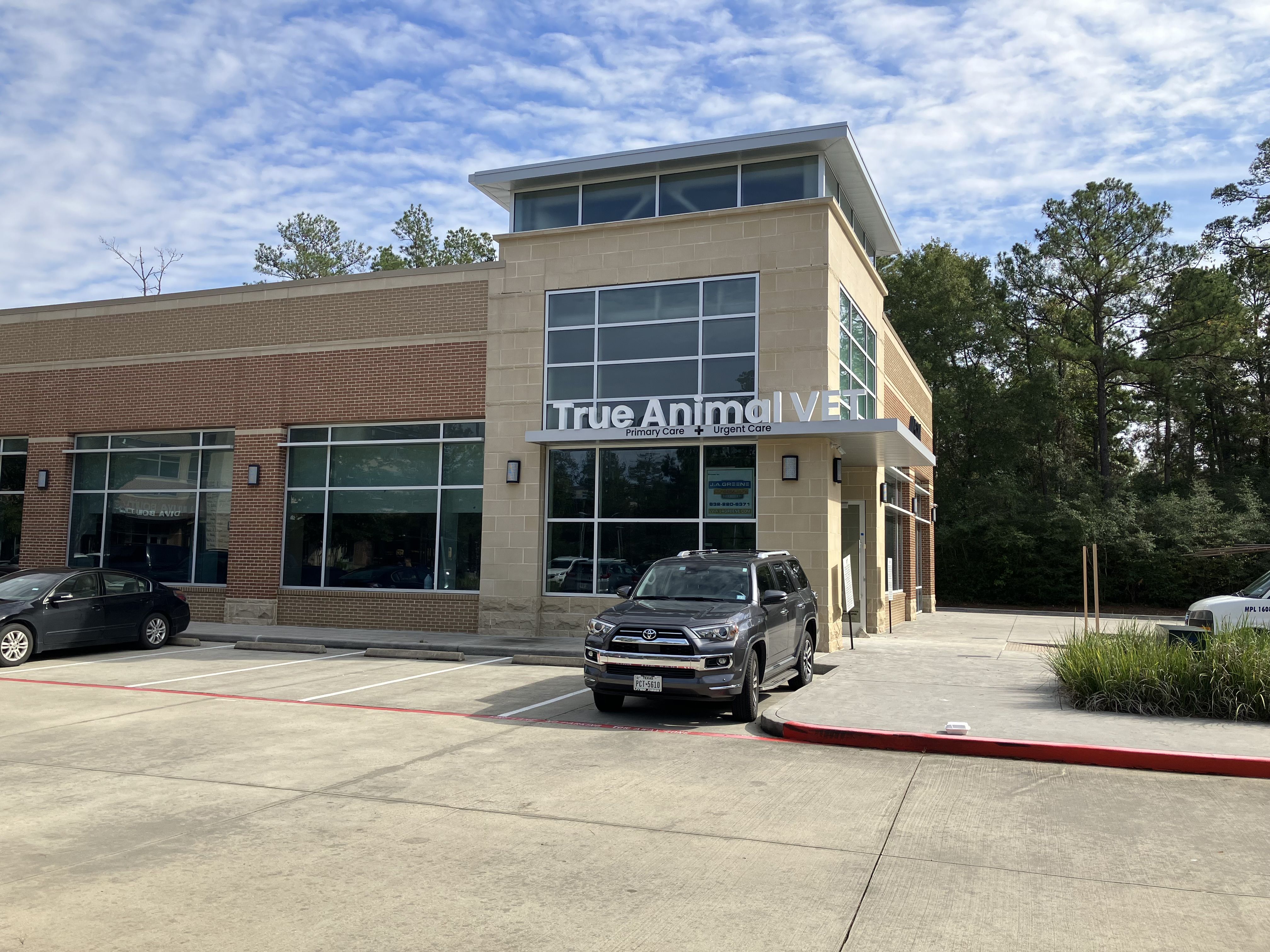 Primary and Urgent Pet Care in The Woodlands, TX