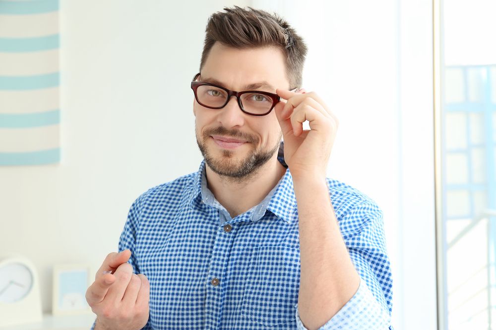 Do You Need an Exam When Switching from Glasses to Contact Lenses?