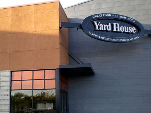 Yard House Phoenix AZ