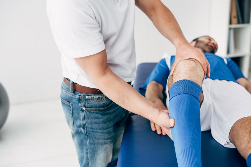 How Chiropractic Care Helps with Sports Injuries