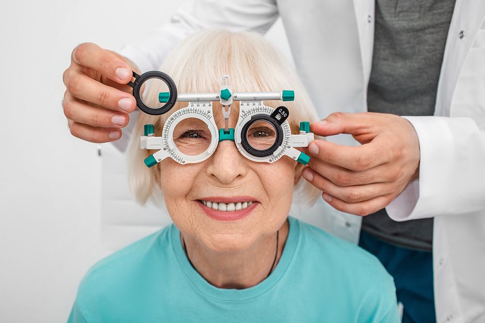 Why Routine Eye Exams Become More Important As You Age