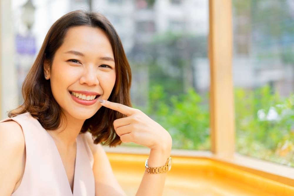 What Is the Best Option for Replacing Missing Teeth?
