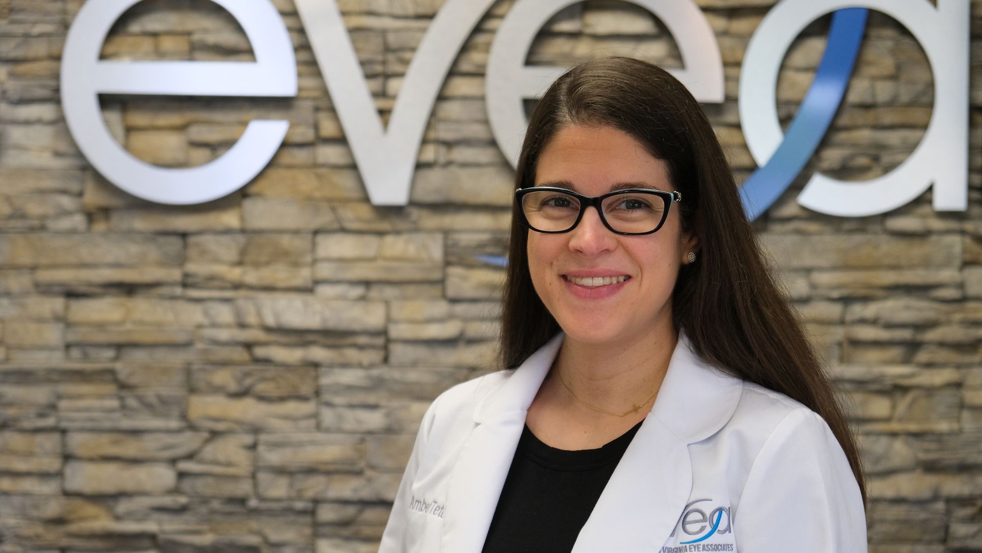 Dr Amber Teten Pediatric Optometrist In Chesapeake Va