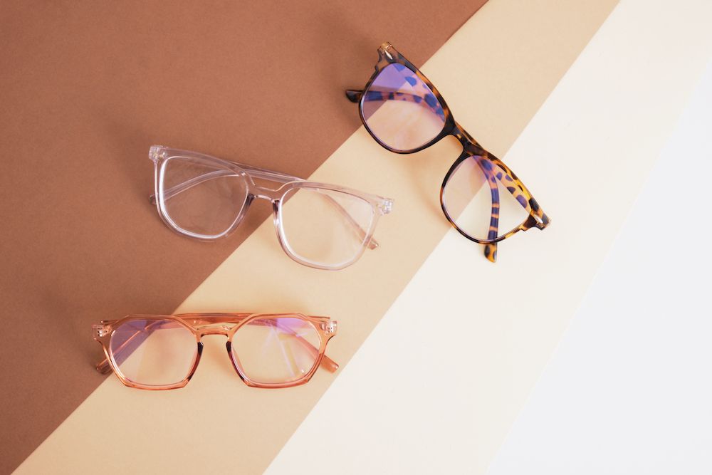 5 Major Benefits of Buying Designer Eyeglasses