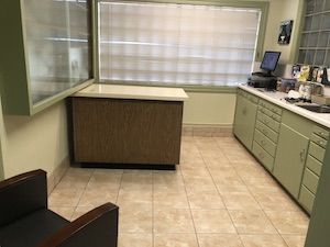Petaluma Veterinary Hospital exam room 2 -image