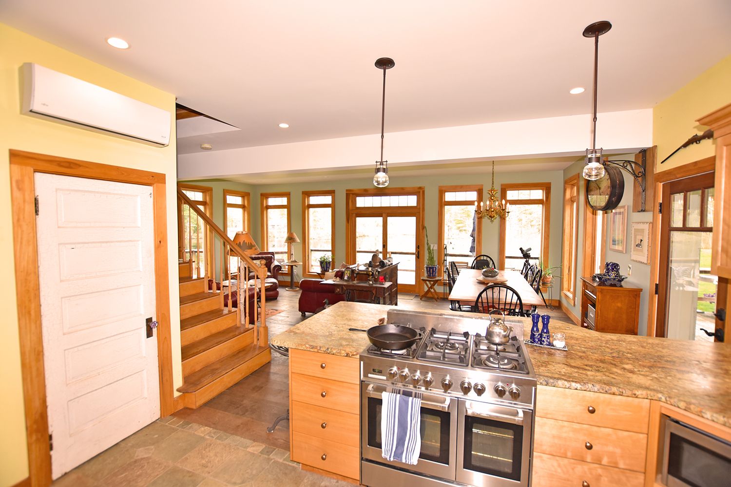 Berube Real Estate 185 Royalston Rd. Orange, MA 01364