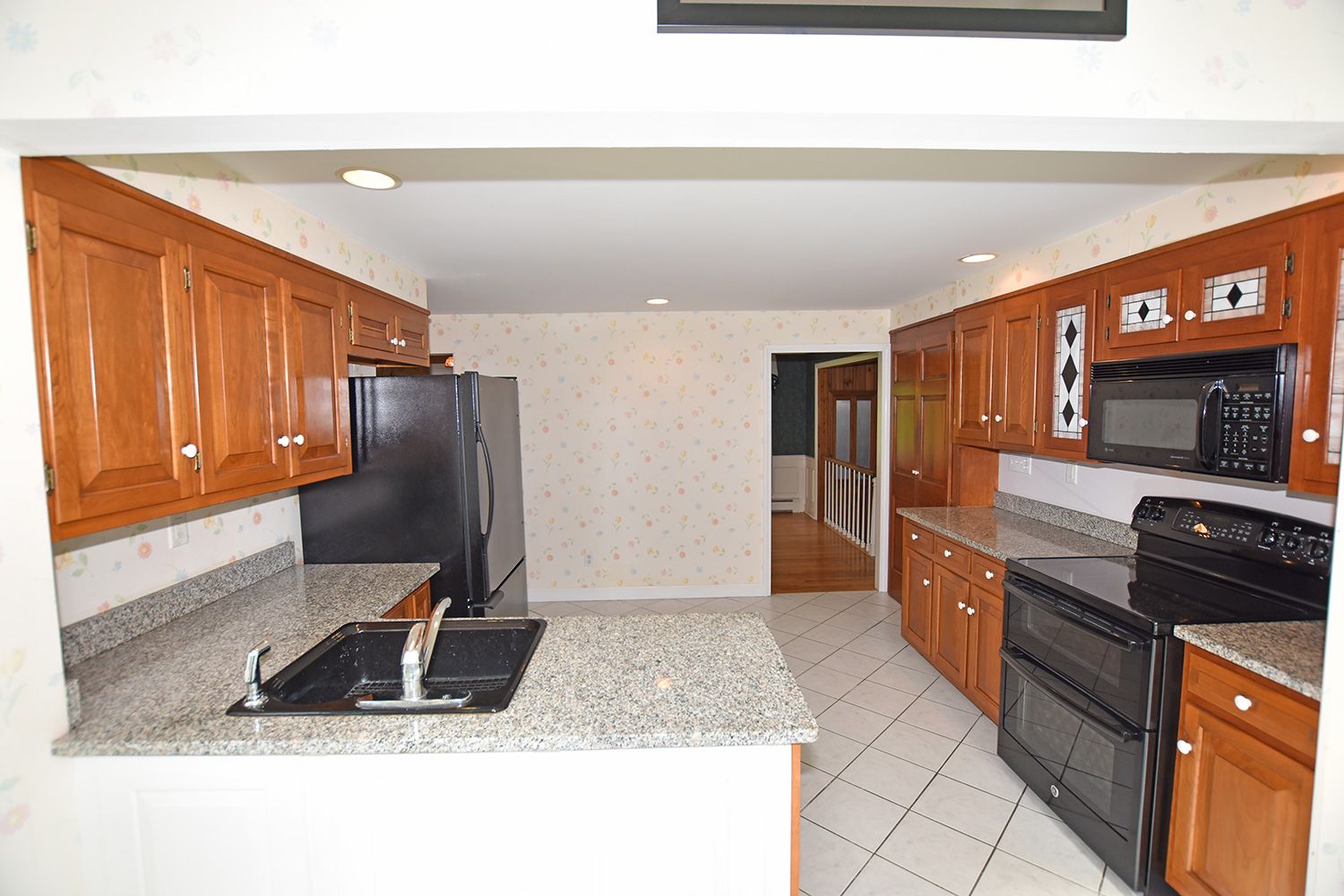 Berube Real Estate 23 Hardwick Rd Petersham, MA 01366