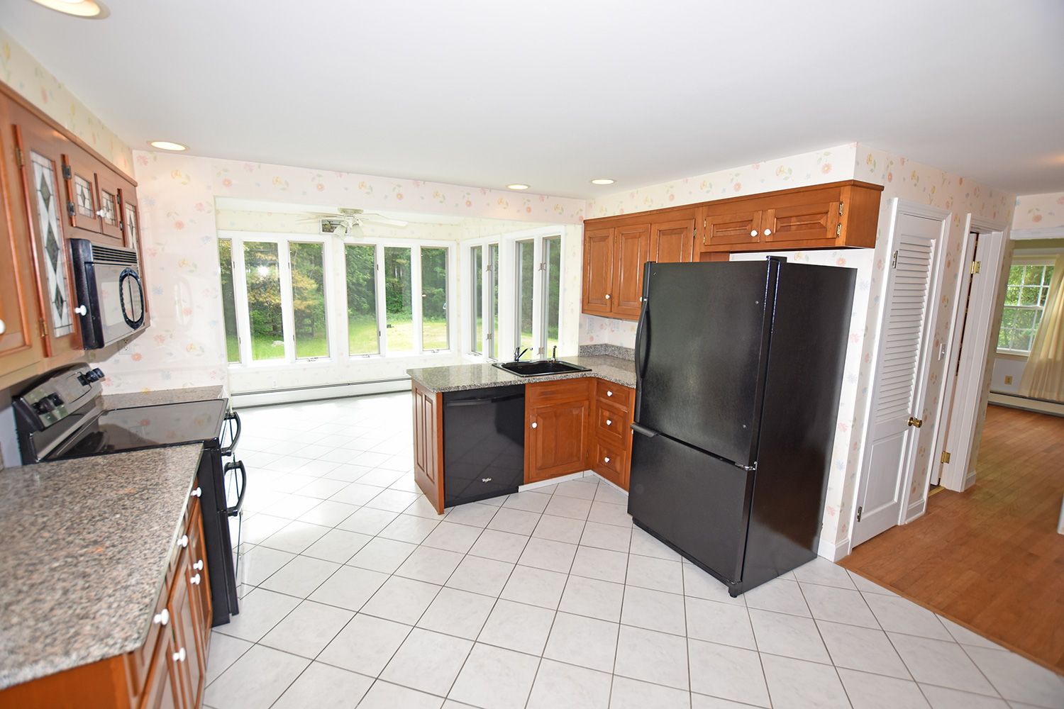 Berube Real Estate 23 Hardwick Rd Petersham, MA 01366