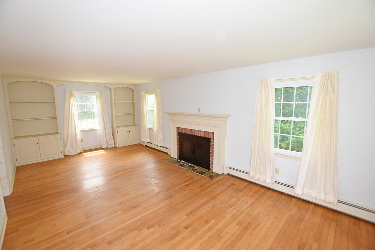Berube Real Estate 23 Hardwick Rd Petersham, MA 01366