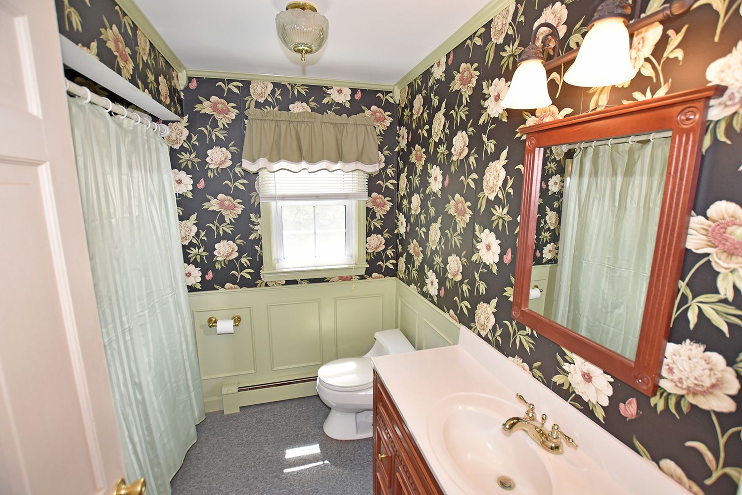 Berube Real Estate 23 Hardwick Rd Petersham, MA 01366