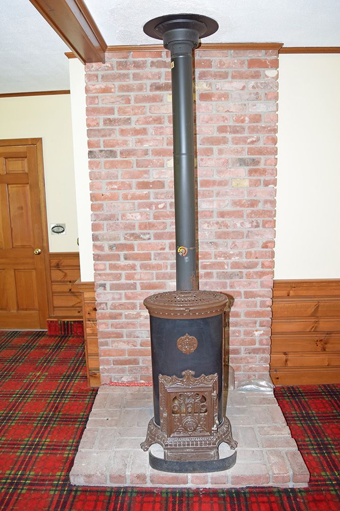 Berube Real Estate 23 Hardwick Rd Petersham, MA 01366