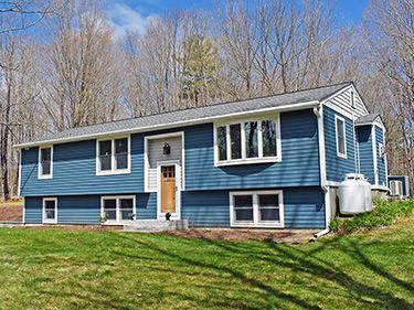 173 Hardwick Rd - Petersham, MA