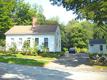 26 West St - Petersham, MA