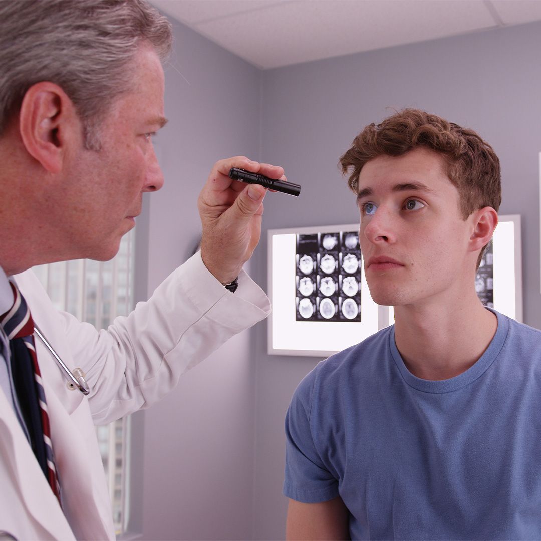 EYE DOCTOR EXAM FOR POST-CONCUSSION VISION DISORDERS
