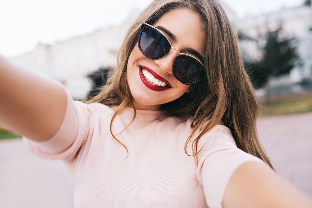porcelain veneers