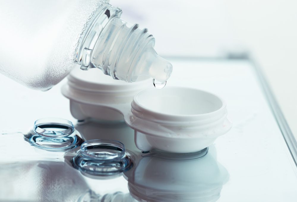 How to Properly Care for Your Contact Lenses to Ensure Healthy Eyes