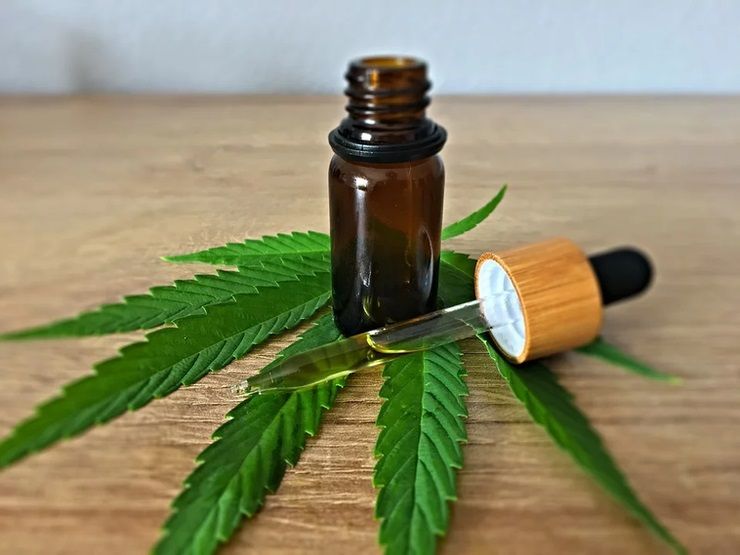 CBD oil can worsen or cause glaucoma