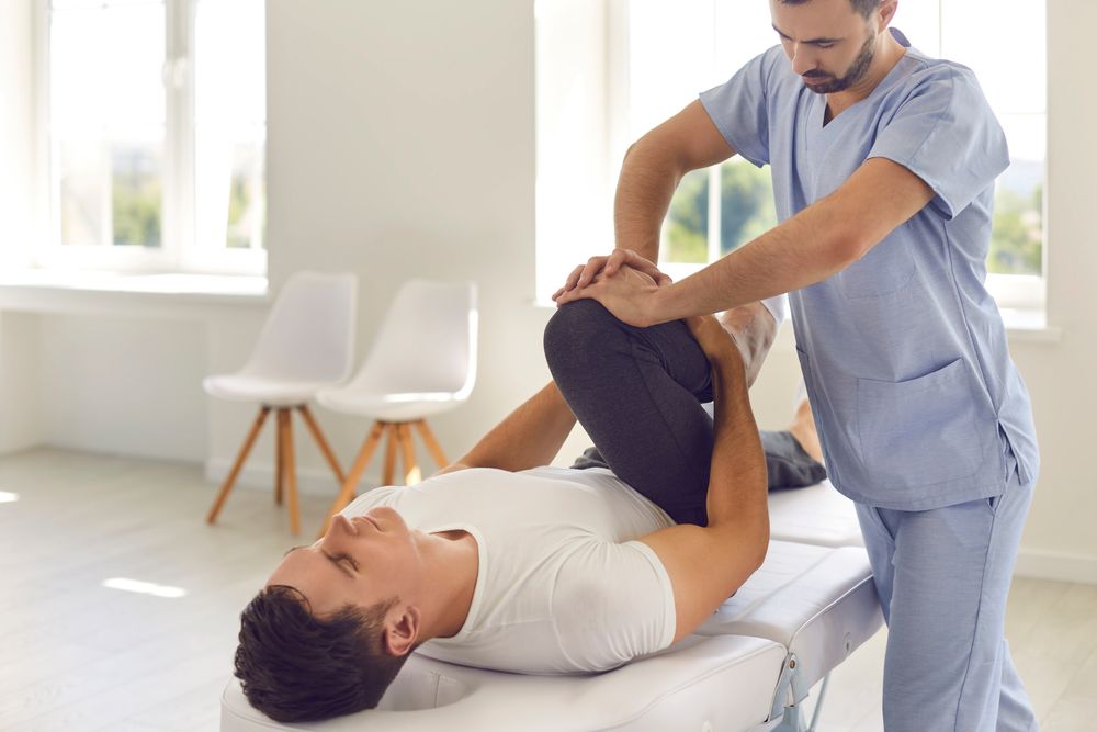 How Chiropractic Adjustments Help Relieve Sciatic Nerve Pain