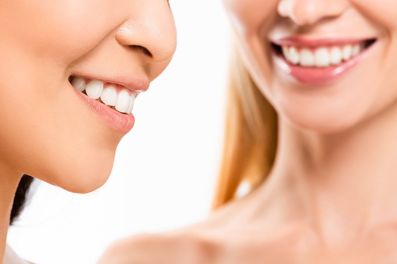 COSMETIC DENTIST IN LAS VEGAS, NV OFFERS WIDE SELECTION OF TREATMENTS IN HIS OFFICE FOR AESTHETIC PURPOSES