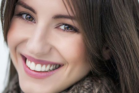 HOW A SOUTHWEST LAS VEGAS DENTIST CAN HELP YOU ACHIEVE A WHITER SMILE