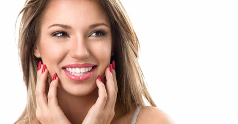WANT TO KNOW IF TEETH WHITENING WORKS AND IF THE COST IS WORTH IT? THIS DENTIST IN LAS VEGAS CAN HELP!