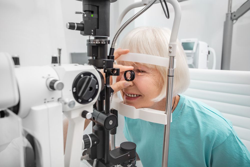 Diagnosis & Treatment of Common Eye Diseases