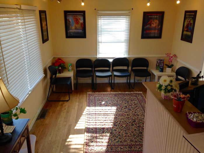 Ofek Family Chiropractic Virtual Office Tour