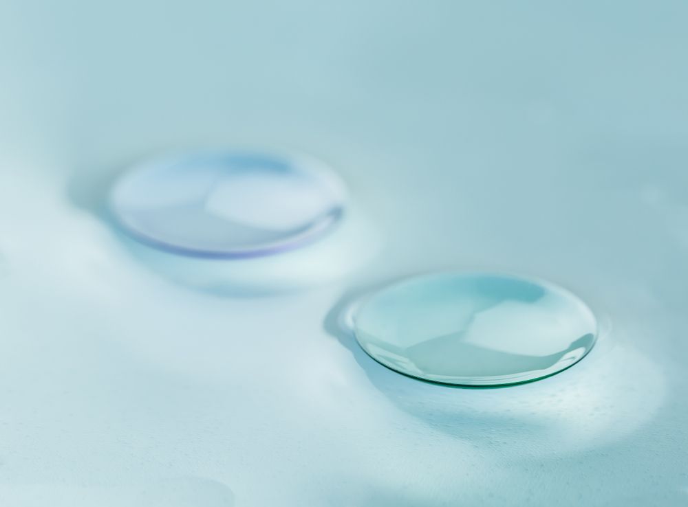 Specialty Contacts vs. Traditional Contact Lenses
