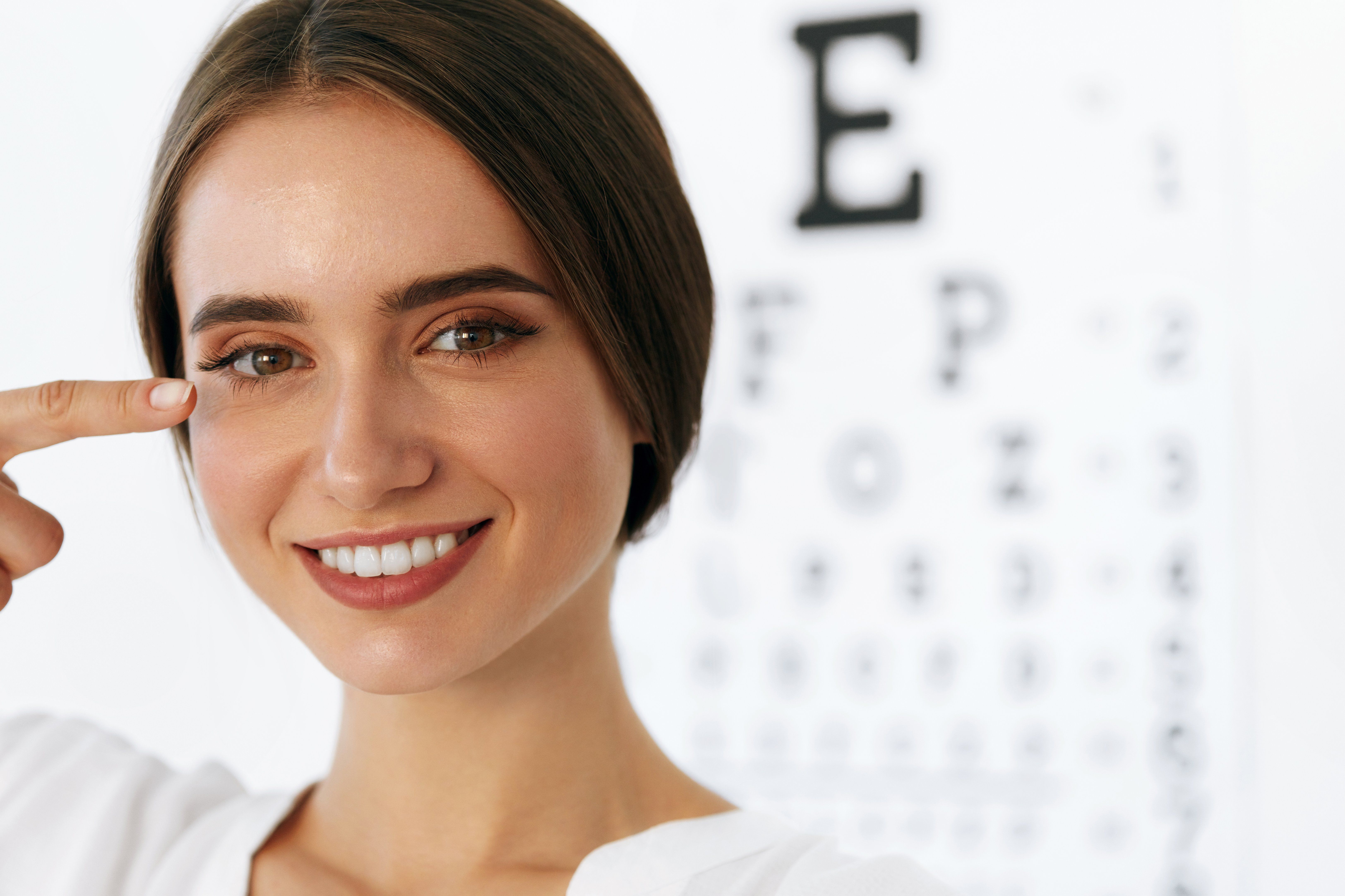 What Do Healthy Eyes Look Like?
