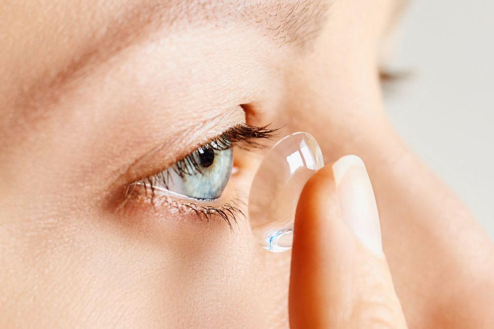 Top Signs It's Time for a Contact Lens Exam