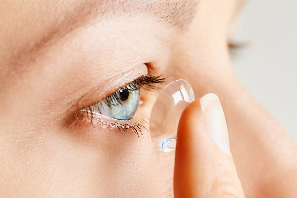 Top Signs It's Time for a Contact Lens Exam