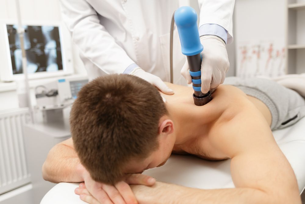 How Extracorporeal Shockwave Therapy (ESWT) Can Relieve Frozen Shoulder Pain