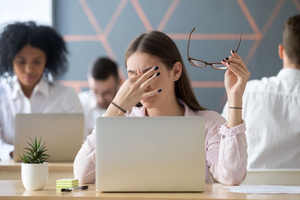 Can Dry Eye Syndrome Cause Permanent Damage?