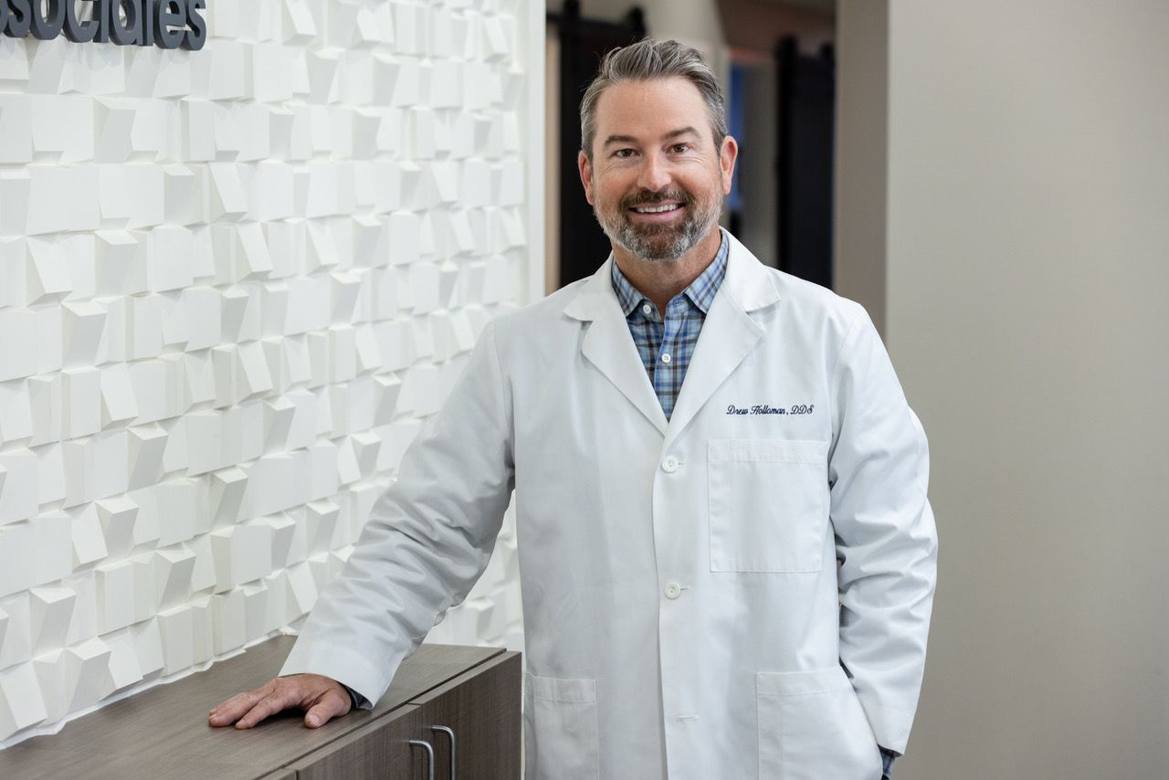 Dr. Holloman