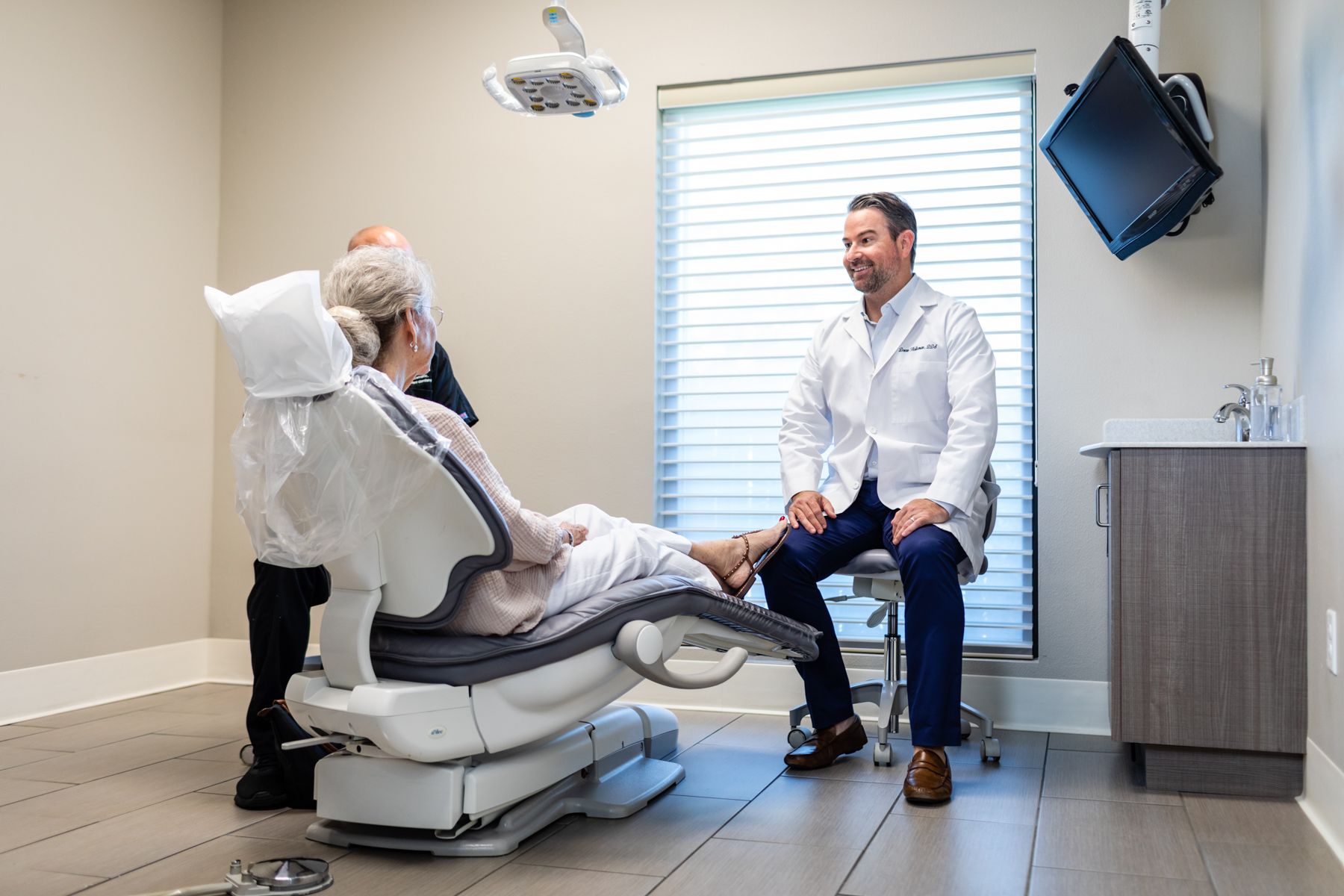 oral surgeon