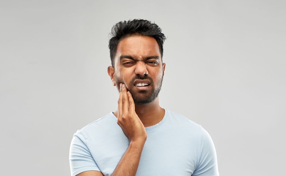 A Guide to Recovering After Wisdom Teeth Removal