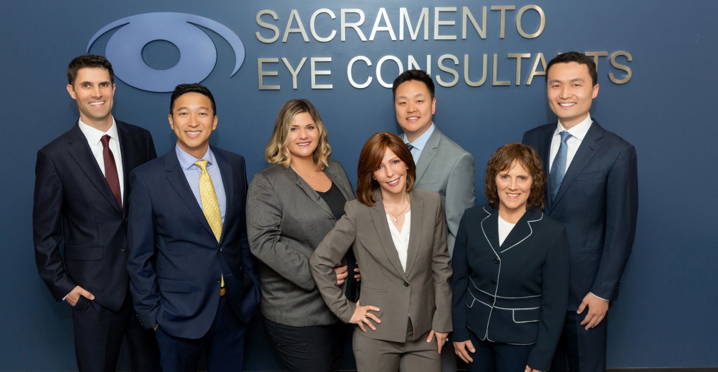 eye surgeons