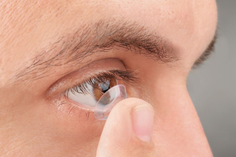 Are Toric Contact Lenses Right for Me?