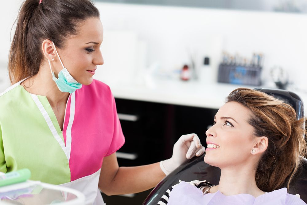 Conversation between dentist and patient